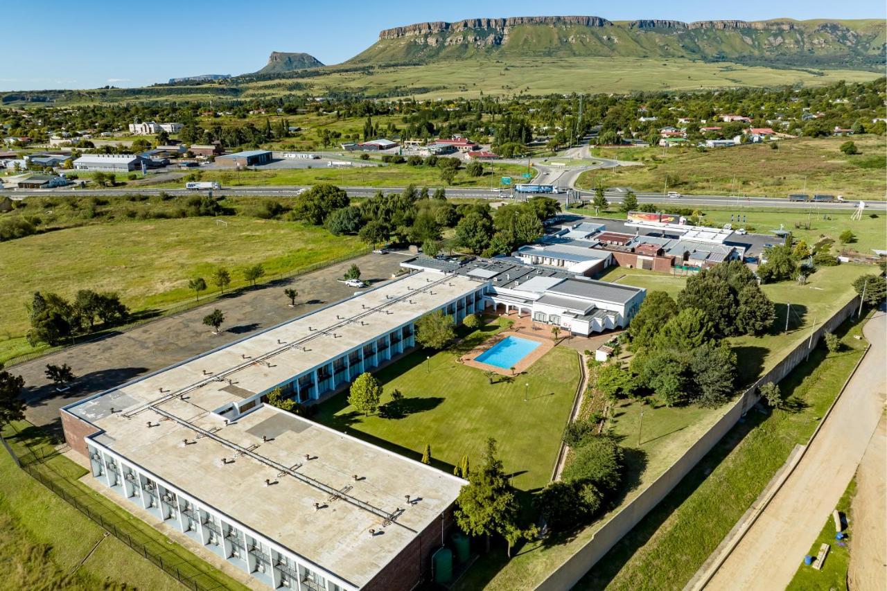 African Sky Harrismith Inn Dış mekan fotoğraf